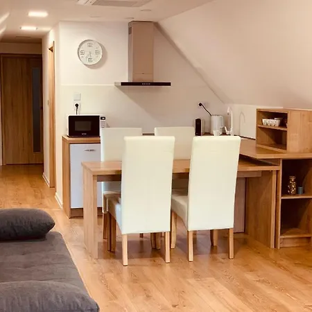 アパート The Tasty